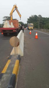 Jual Pembatas Jalan Beton (Road Barrier) di Pekanbaru